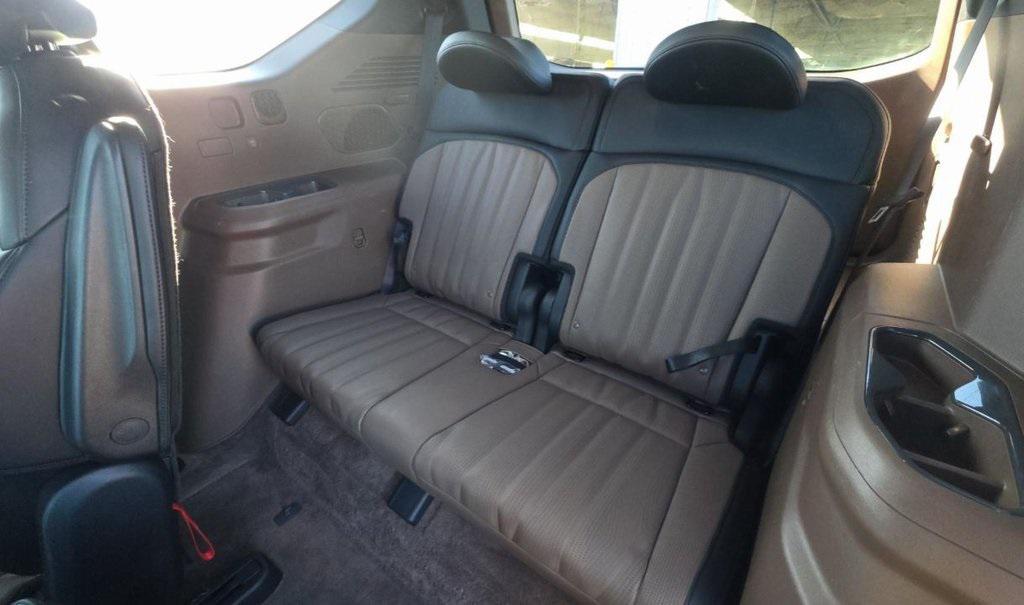 used 2024 Kia EV9 car, priced at $40,995