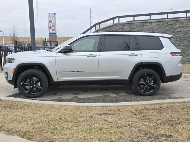 new 2025 Jeep Grand Cherokee L car, priced at $50,175