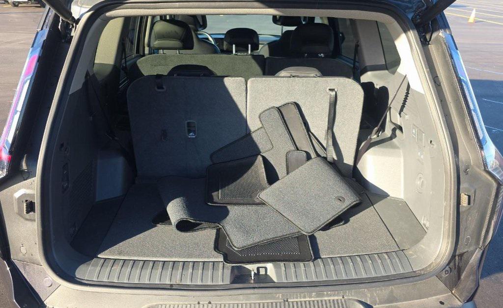 used 2025 Kia EV9 car, priced at $37,995