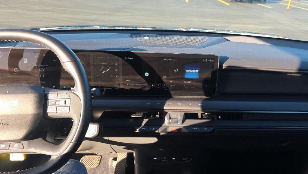 used 2025 Kia EV9 car, priced at $37,995