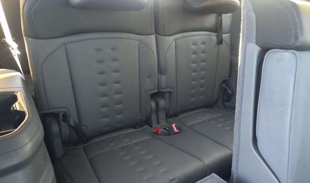 used 2025 Kia EV9 car, priced at $37,995