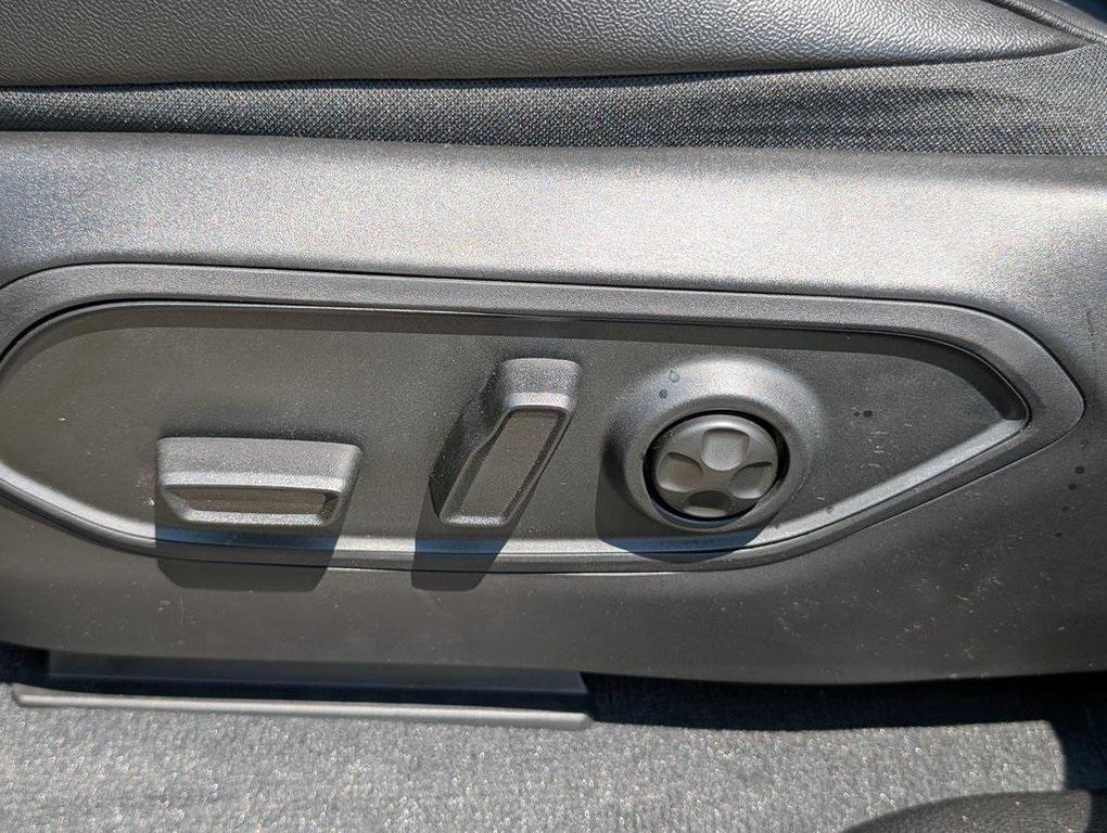 new 2025 Jeep Grand Cherokee L car, priced at $51,370
