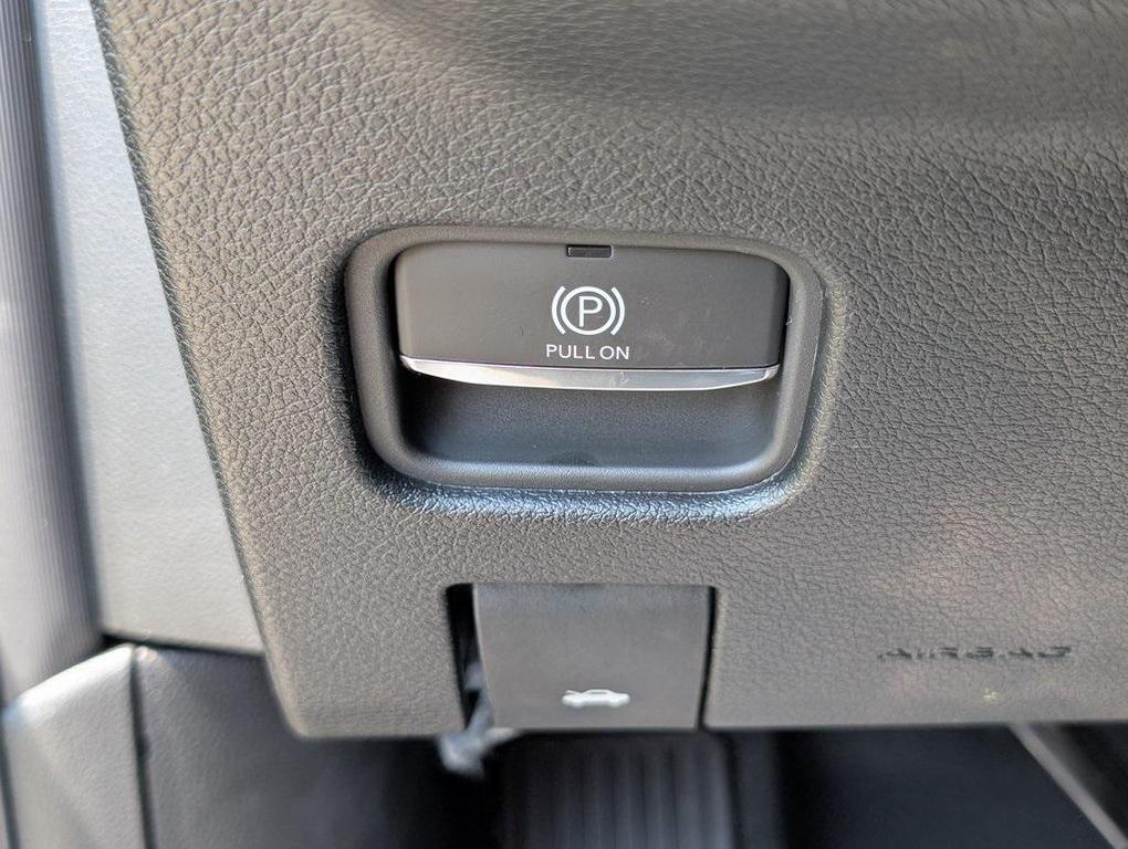 new 2025 Jeep Grand Cherokee L car, priced at $51,370