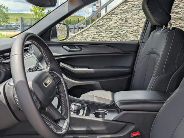 used 2024 Jeep Grand Cherokee L car, priced at $32,987