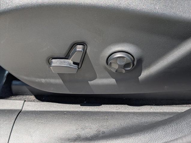 used 2020 Jeep Cherokee car, priced at $19,598