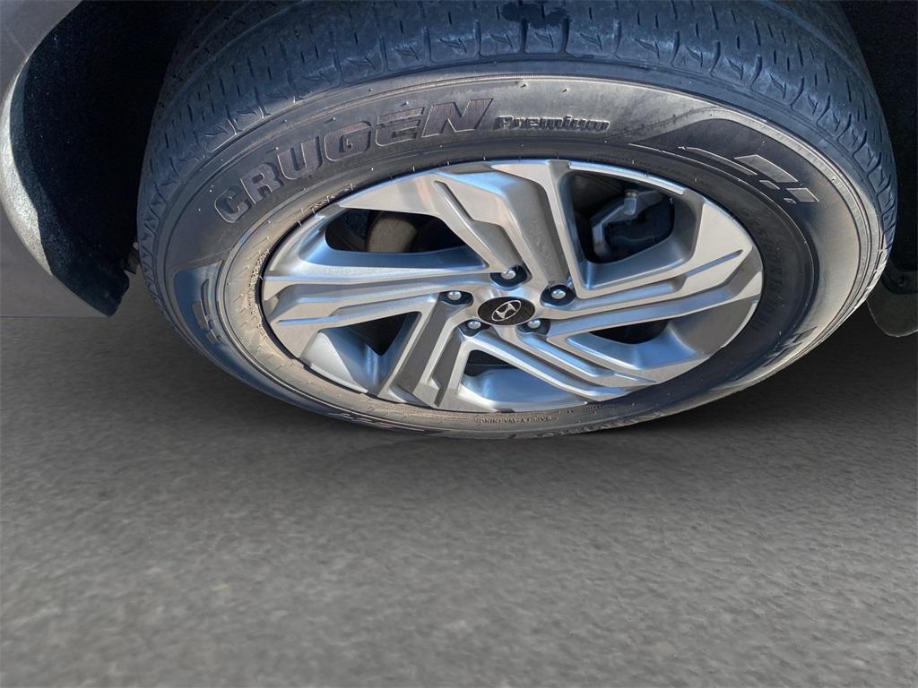 used 2021 Hyundai Santa Fe car, priced at $17,621