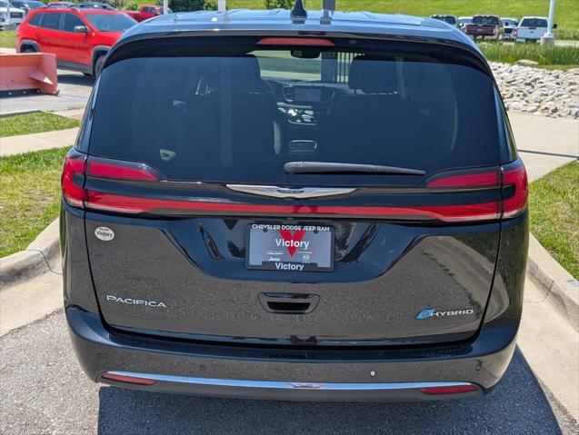 used 2023 Chrysler Pacifica Hybrid car, priced at $28,995