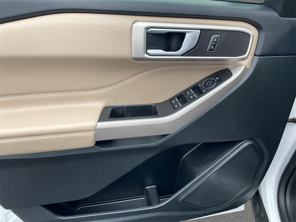 used 2023 Ford Explorer car, priced at $25,841