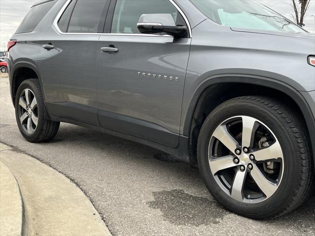 used 2018 Chevrolet Traverse car, priced at $16,991