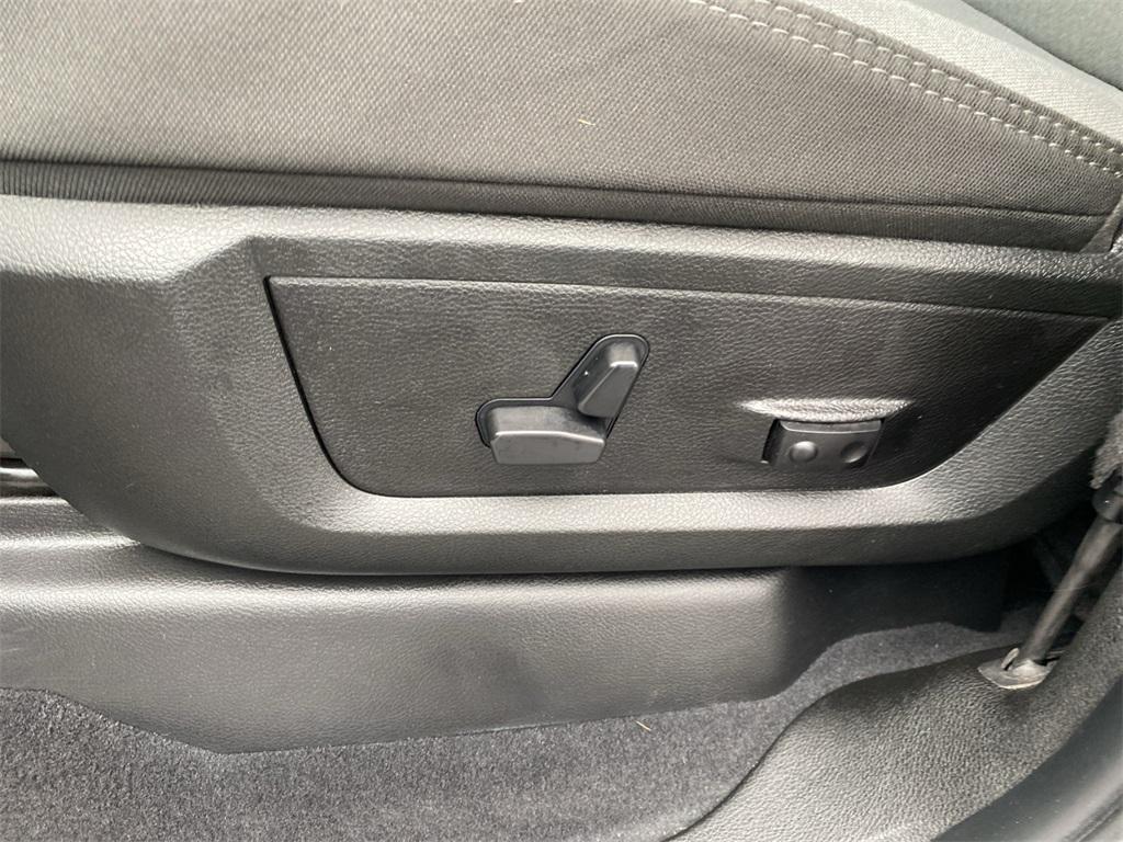 used 2024 Ram 2500 car, priced at $37,997