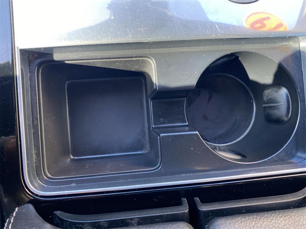 used 2019 Land Rover Range Rover car, priced at $21,597