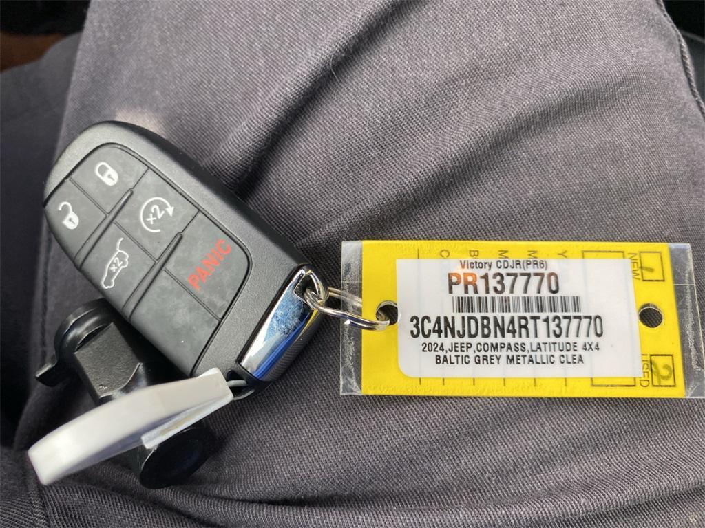 used 2024 Jeep Compass car, priced at $24,995