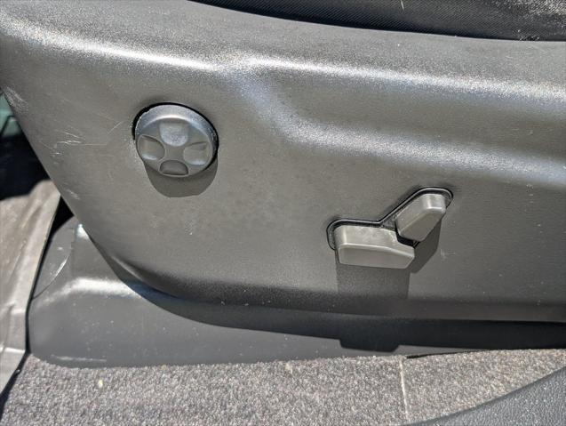 used 2021 Jeep Grand Cherokee car, priced at $20,798