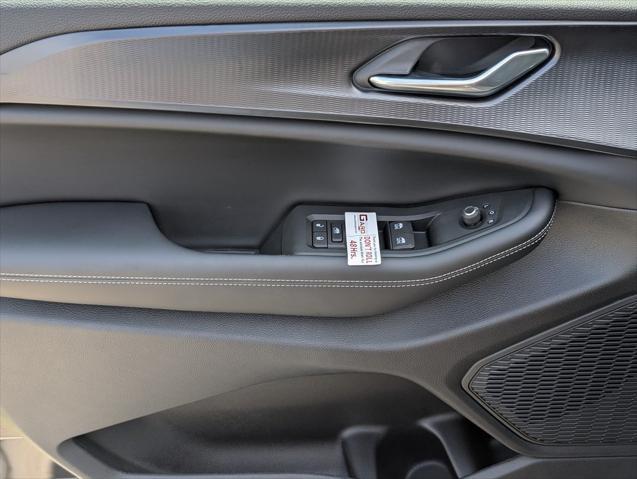 new 2025 Jeep Grand Cherokee car, priced at $48,375