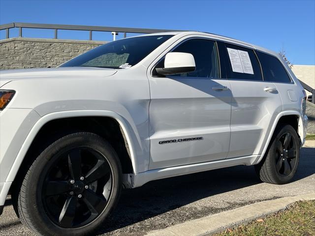 used 2015 Jeep Grand Cherokee car, priced at $13,251