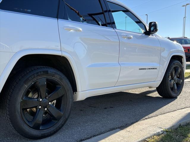 used 2015 Jeep Grand Cherokee car, priced at $13,251