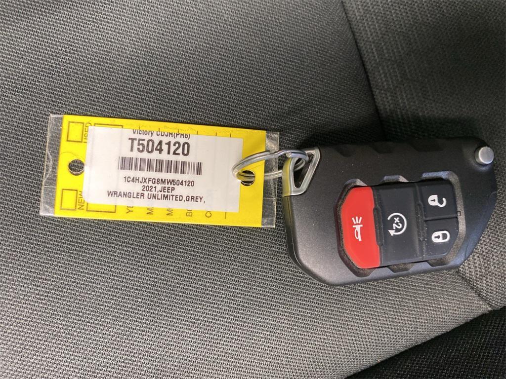 used 2021 Jeep Wrangler Unlimited car, priced at $32,337