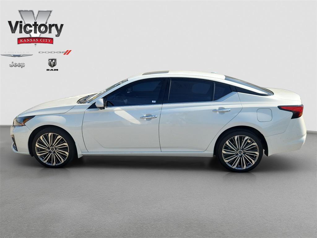 used 2023 Nissan Altima car, priced at $21,477