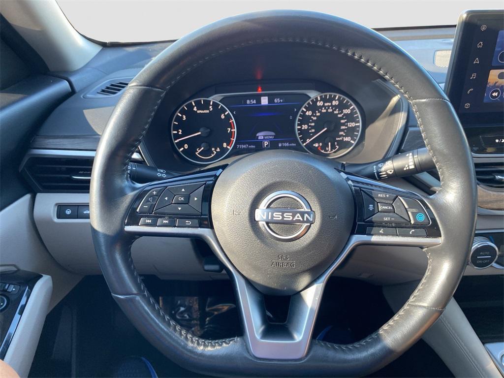 used 2023 Nissan Altima car, priced at $20,995