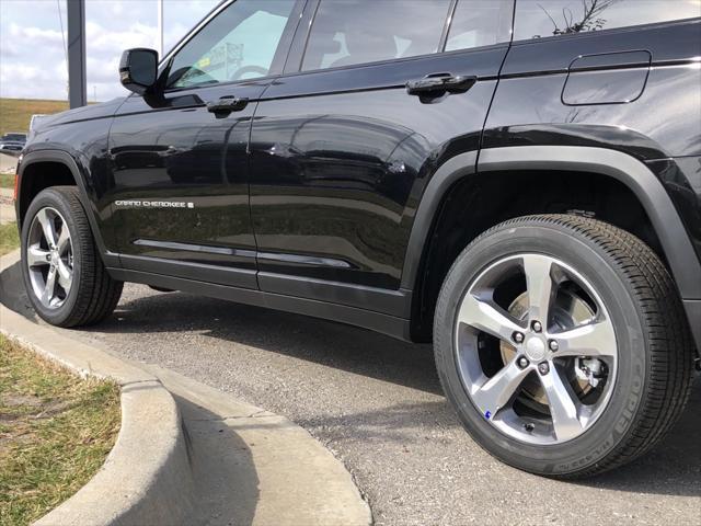 new 2025 Jeep Grand Cherokee L car, priced at $54,535