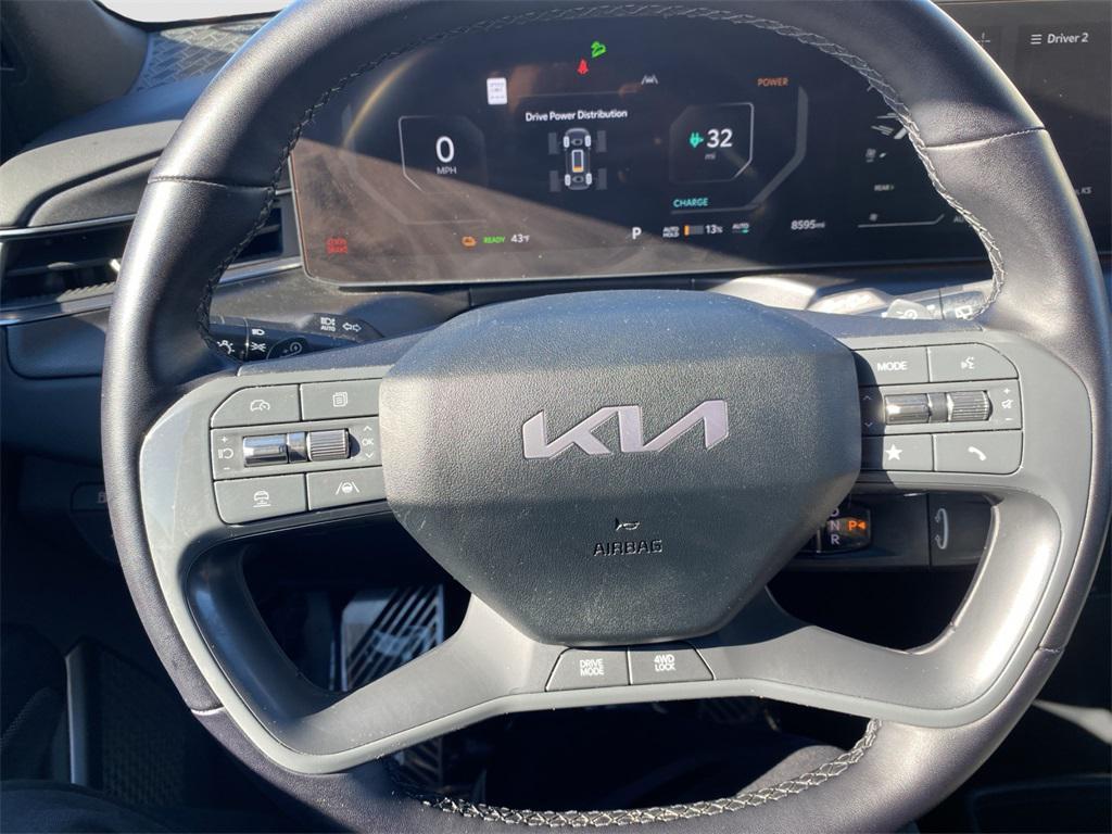 used 2024 Kia EV9 car, priced at $40,995