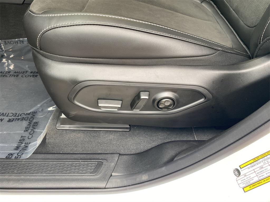 new 2025 Jeep Grand Cherokee car, priced at $48,275