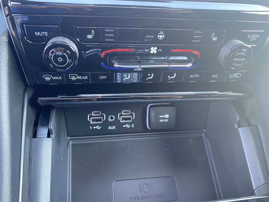 new 2025 Jeep Grand Cherokee car, priced at $49,370