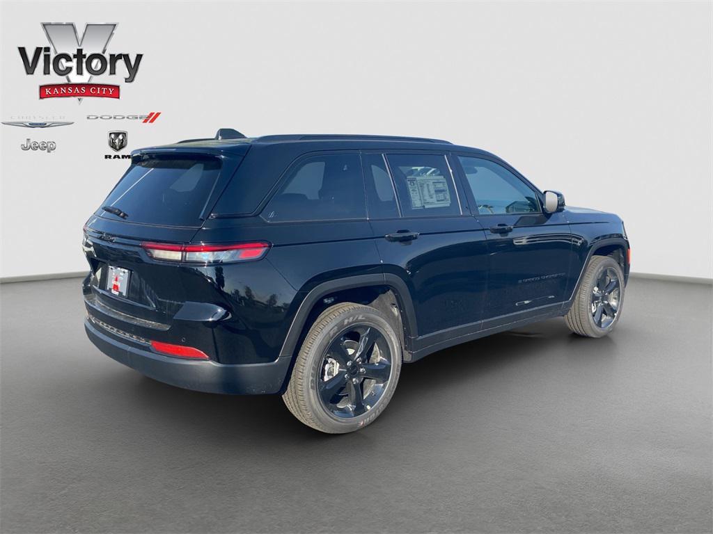 new 2025 Jeep Grand Cherokee car, priced at $49,370