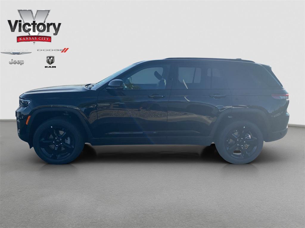 new 2025 Jeep Grand Cherokee car, priced at $49,370