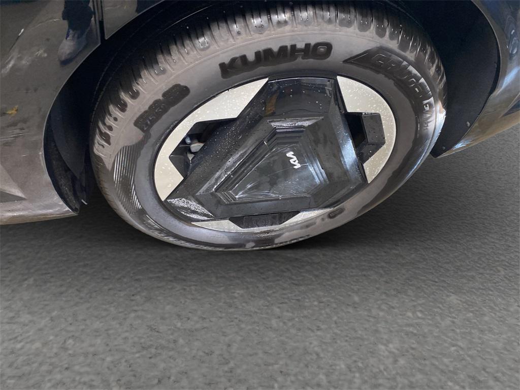 used 2024 Kia EV9 car, priced at $39,995