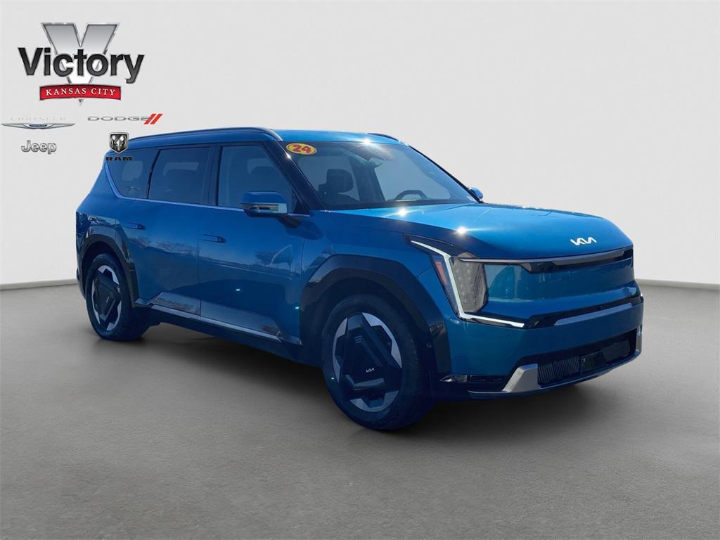 used 2024 Kia EV9 car, priced at $39,995