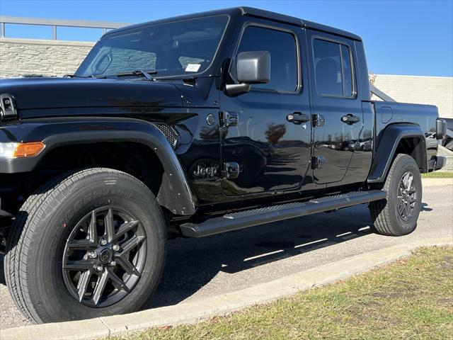 new 2024 Jeep Gladiator car, priced at $51,640