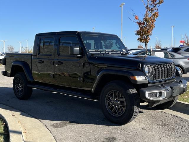 new 2024 Jeep Gladiator car, priced at $51,640