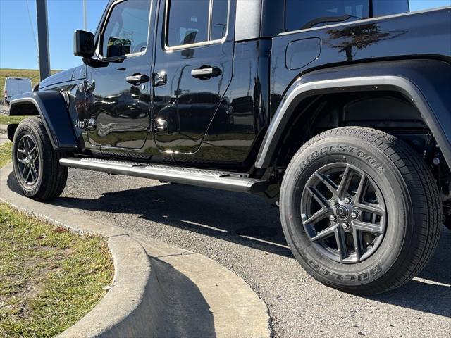 new 2024 Jeep Gladiator car, priced at $51,640