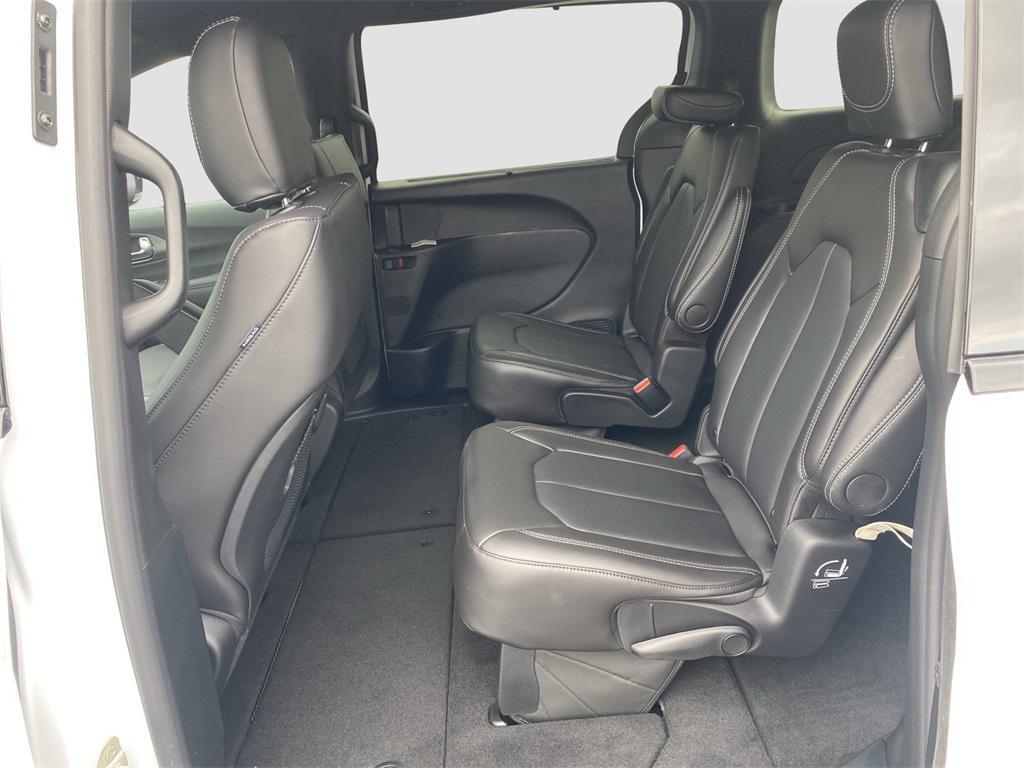 new 2026 Chrysler Pacifica car, priced at $47,290