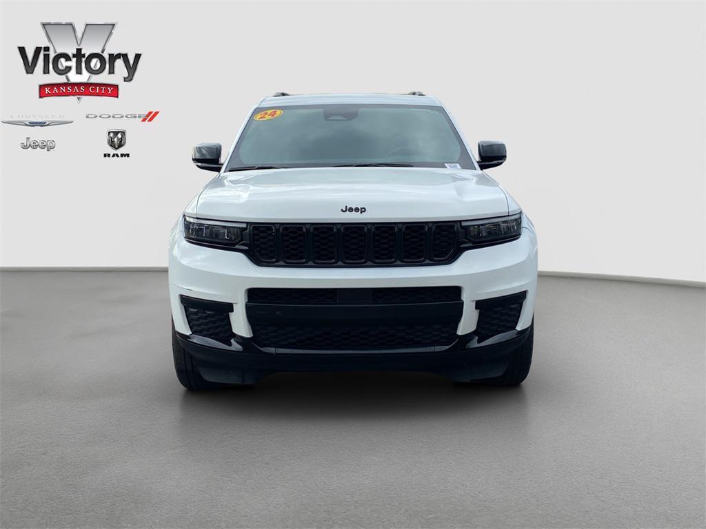 used 2024 Jeep Grand Cherokee L car, priced at $26,995