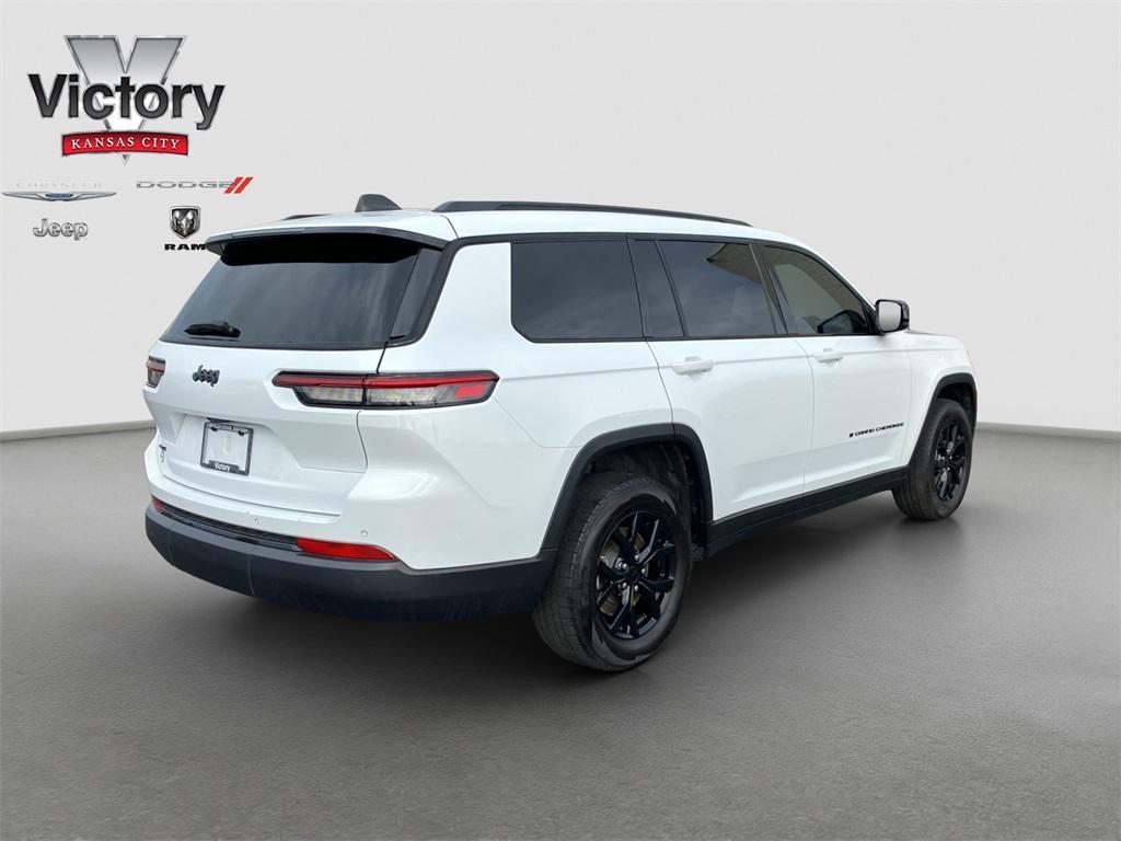 used 2024 Jeep Grand Cherokee L car, priced at $26,995