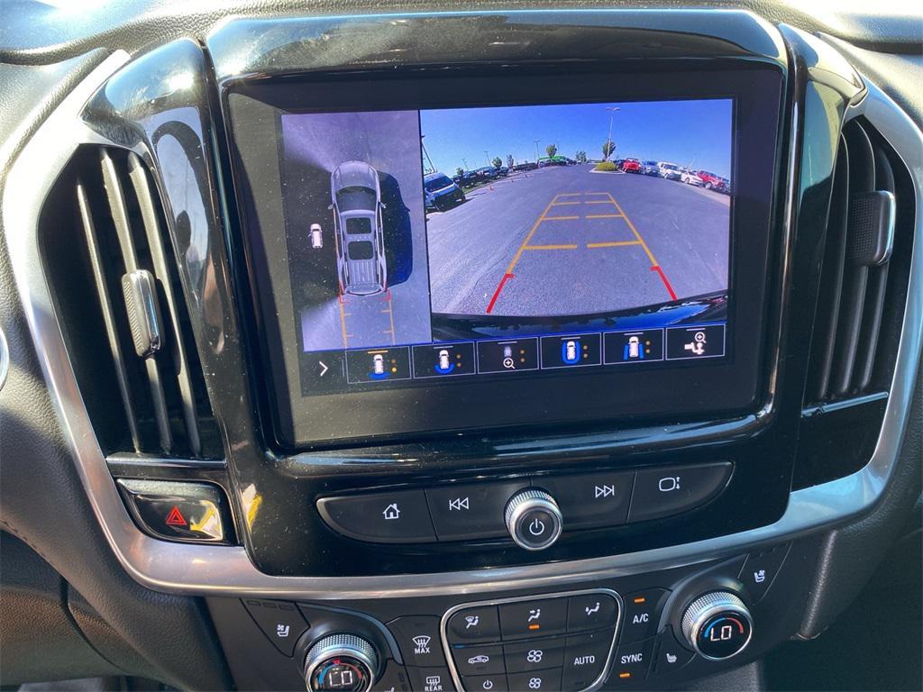 used 2021 Chevrolet Traverse car, priced at $25,981