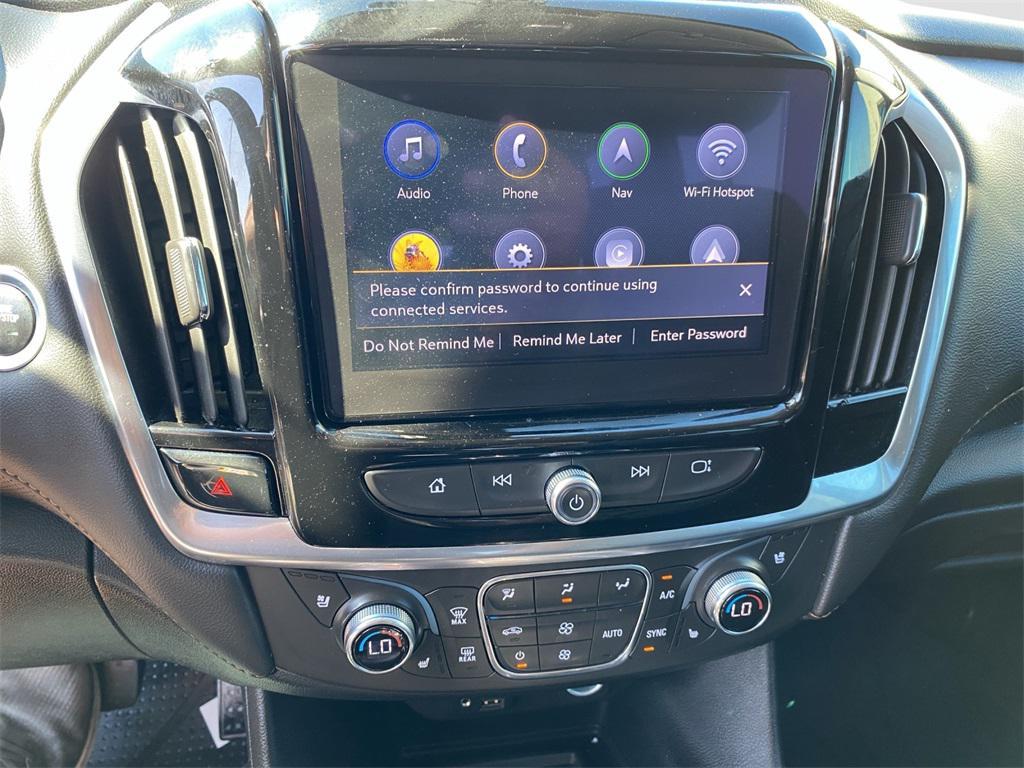 used 2021 Chevrolet Traverse car, priced at $25,981