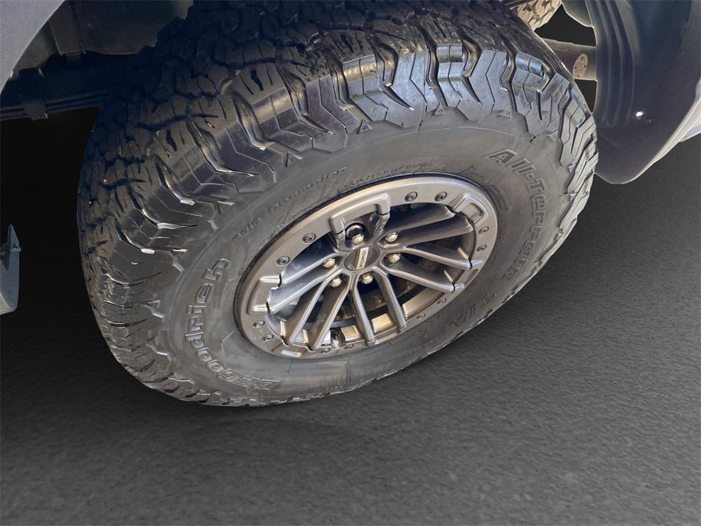 used 2019 Ford F-150 car, priced at $35,995