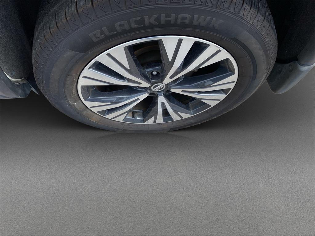 used 2021 Nissan Rogue car, priced at $16,827