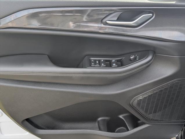 used 2023 Jeep Grand Cherokee car, priced at $33,838