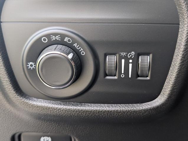 used 2023 Jeep Grand Cherokee car, priced at $33,838