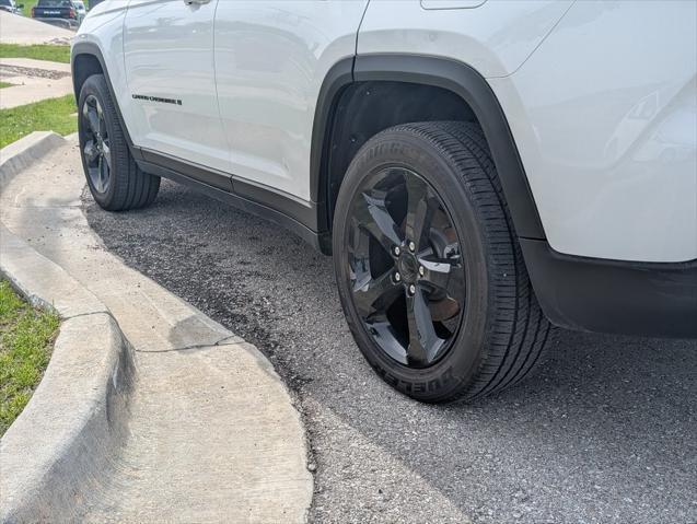 used 2023 Jeep Grand Cherokee car, priced at $33,838