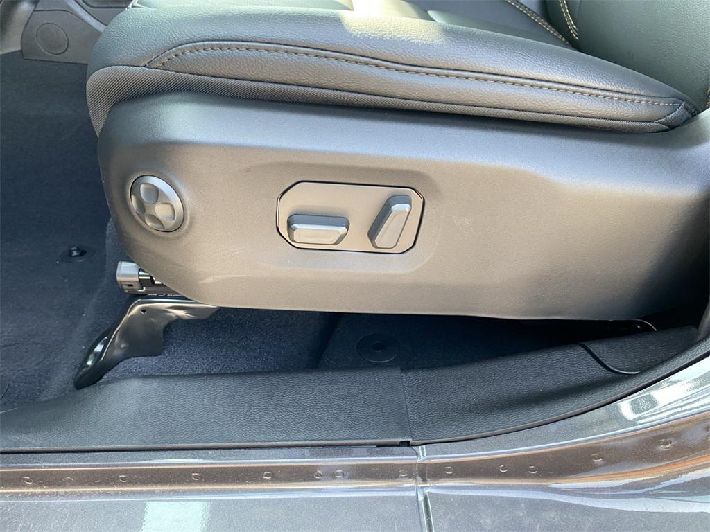 new 2025 Jeep Wrangler car, priced at $59,120