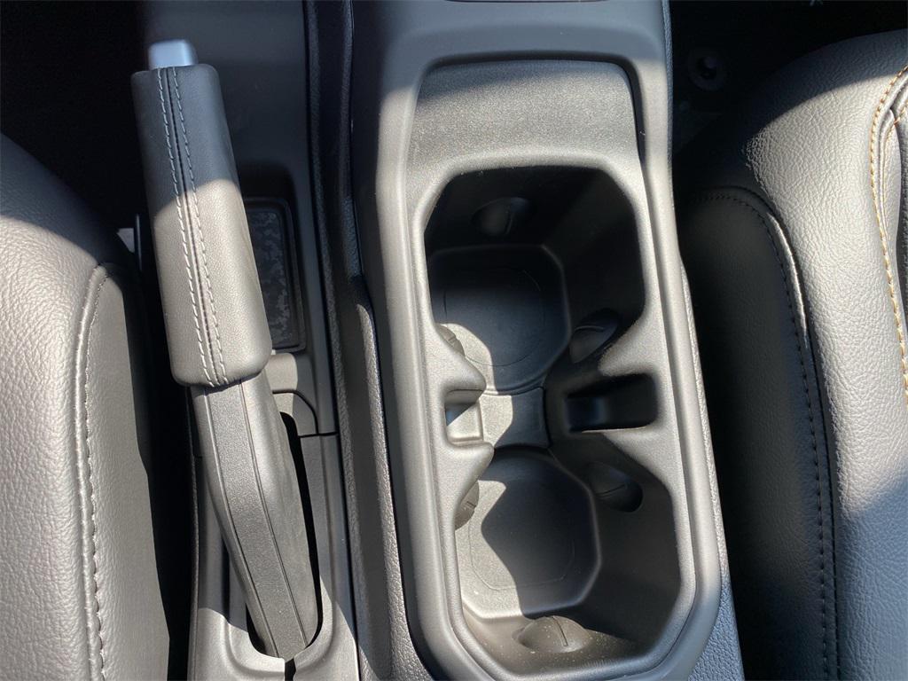 new 2025 Jeep Wrangler car, priced at $59,120