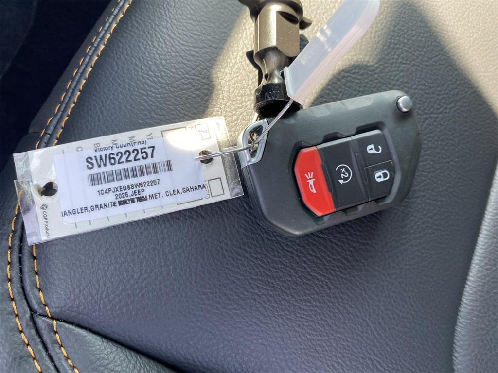 new 2025 Jeep Wrangler car, priced at $59,120