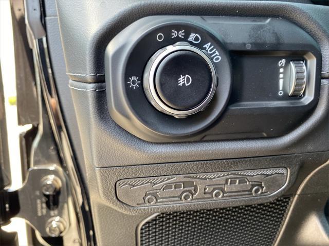 new 2025 Jeep Wrangler car, priced at $59,120