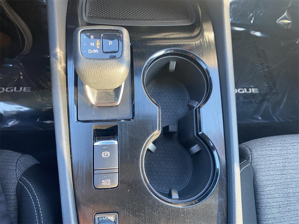 used 2022 Nissan Rogue car, priced at $19,333