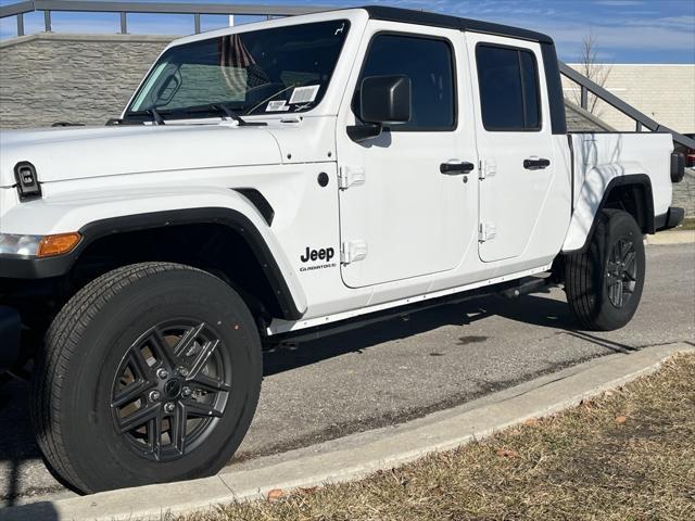 new 2024 Jeep Gladiator car, priced at $51,045